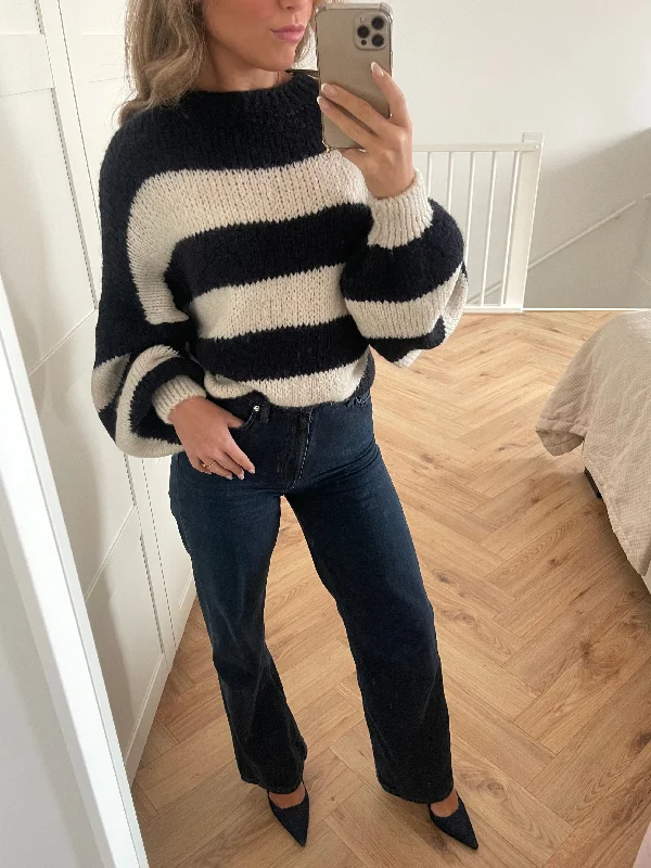 Stripes Knit Navy