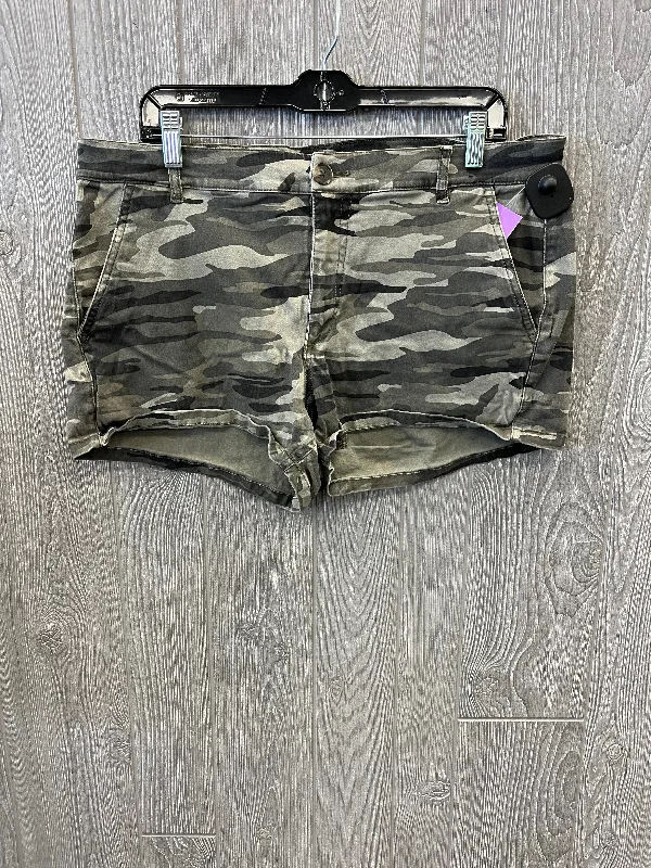 Shorts By Express In Camouflage Print, Size: 14