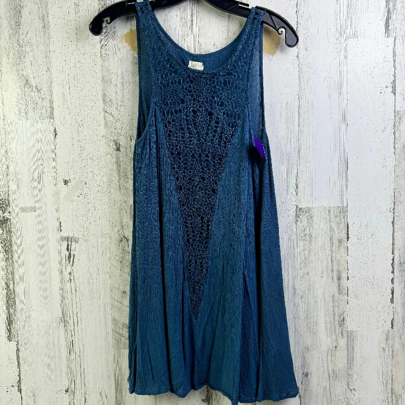 Top Sleeveless By Oneill In Teal, Size: S